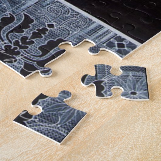 Iris en Lace Puzzle Legpuzzel (Zijkant)