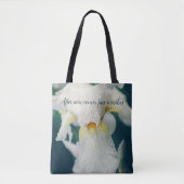 Iris met waterdruppeltjes tote bag (Voorkant)