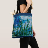 Iris op de All-Over-Print Canvas tas van de waterk (Dichtbij)