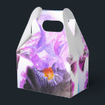 Iris Trouwtaart Verpakkingsdoos Paarse Sering Bloe Bedankdoosjes<br><div class="desc">Blauwe Iris Waterverf Schilderij Trouwtaart Verpakkingsdozen,  Volledig Aanpasbaar. Ontworpen op basis van een van mijn waterverfschilderijen.</div>