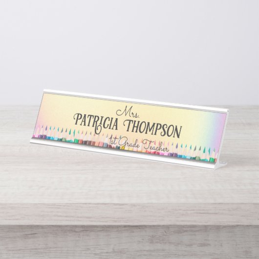 Iriserende Kleurrijke Crayon School Leraar Educato Bureau Naambordje (Voorkant)