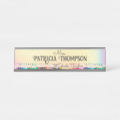 Iriserende Kleurrijke Crayon School Leraar Educato Bureau Naambordje (Voorkant)