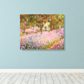 Irises van Monet in de tuin Canvas Afdruk (Insitu (Houten vloer))