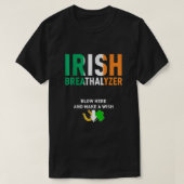 Irish Breathalyzer Blow Hier St Patricks Day Drink T-shirt (Design voorkant)