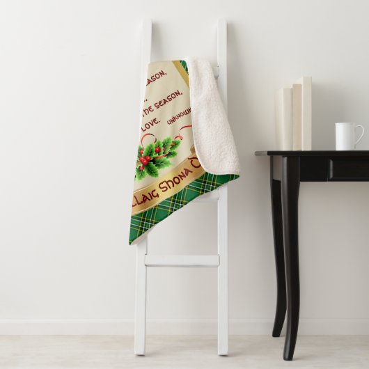 Irish Christmas Blessing w/Irish National Tartan Sherpa Deken (In situ)