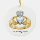 Irish Claddagh Ring gepersonaliseerd Keramisch Ornament (Voorkant)
