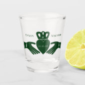 Irish Claddagh Ring Simple Graphic Green Wedding Shot Glas (Voorkant)