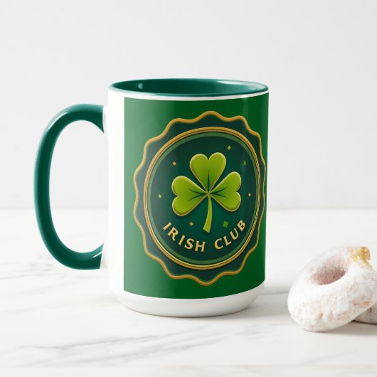 Irish Club St Patrick’s Day Shirt – caneca Mok (Met donut)