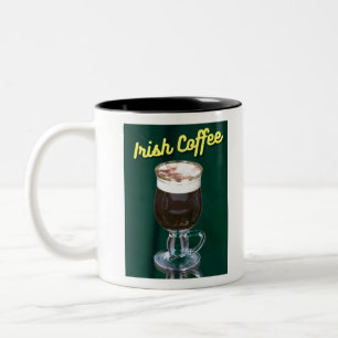 Irish Coffee Cream Green Background Tweekleurige Koffiemok