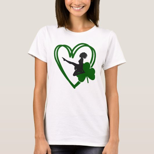 Irish Dancer and Green Heart Irish Dance T-shirt (Voorkant)