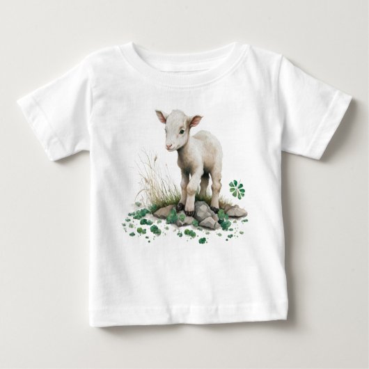 Irish Farmhouse | Cute Lamb in Clover Baby T-Shirt (Voorkant)