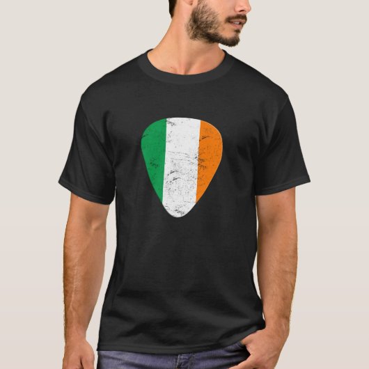 Irish Flag Guitar Player Pick Plectrum Gift T-shirt (Voorkant)