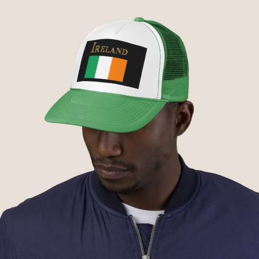 IRISH FLAG TRUCKER PET (In situ)