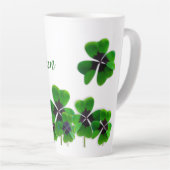 Irish four-leaf Clover Name Latte Mok (Rechterhoek)