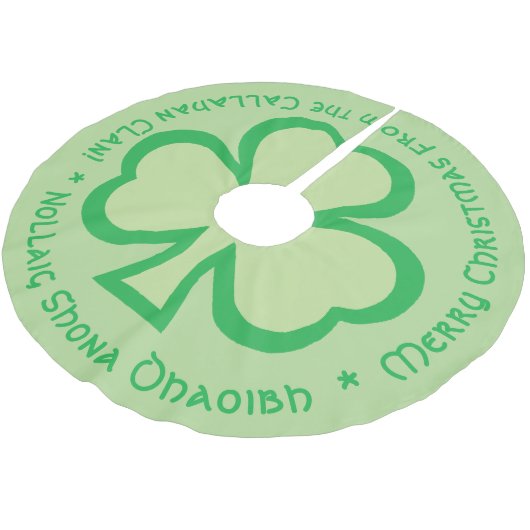 Irish Gaelic kerstgroet met familienaam Kerstboom Rok (Gekanteld)