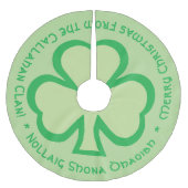 Irish Gaelic kerstgroet met familienaam Kerstboom Rok (Voorkant)