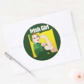 Irish Girl  Rosie Riveter Ronde Sticker (Envelop)