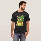 Irish Goblin Dabbing Figurine Ireland 1 T-shirt (Voorkant volledig)