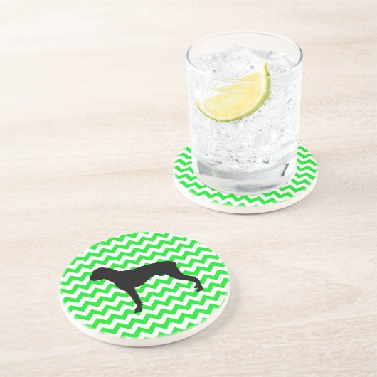 Irish Green Chevron met Boxer Silhouette Zandsteen Onderzetter (Zijkant)