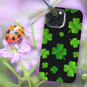 Irish Green Clovers Four-leaf Lucky iPhone 13 Pro Max Hoesje