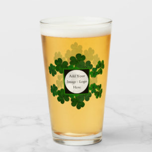 Irish Green Shamrocks Clover Logo Sjabloon Glas