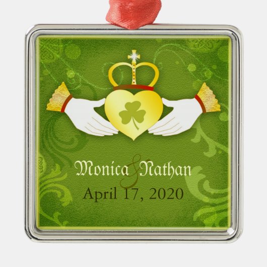 Irish Heart Wedding Keepslag voor Passen getrouwd Metalen Ornament (Voorkant)