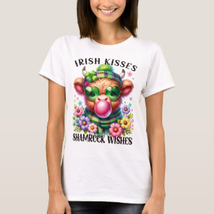 Irish Kisses Shamrock wenst HighlandCow Bubblegum T-shirt