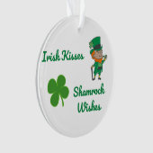Irish Kisses, Shamrock wil op een Ornament (voorkant)