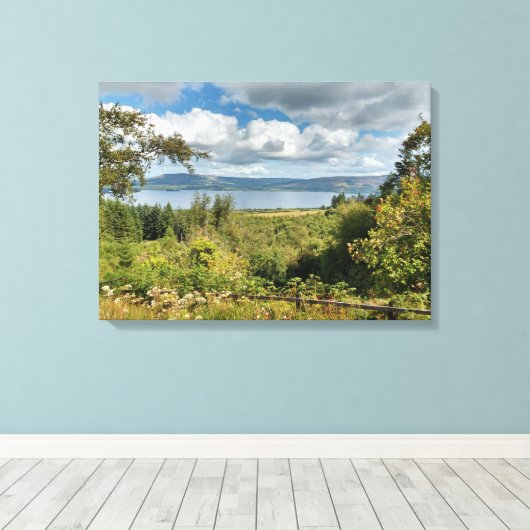Irish Lake onder Irish Sky Canvas Afdruk (Insitu (Houten vloer))