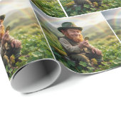 Irish Leprechaun Admiring a Gold Coin Cadeaupapier (Rol Hoek)