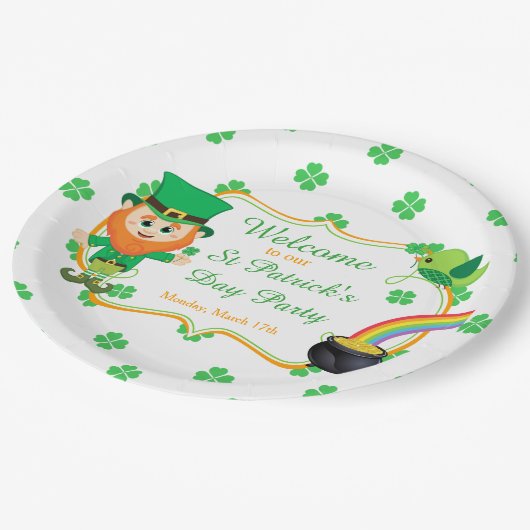 Irish Leprechaun St Patrick's Day Party Papieren Bordje (Gekanteld)