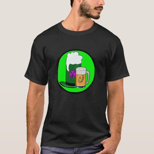 Irish lucky shamrock with beer mug St Patrick's Da T-shirt (Voorkant)