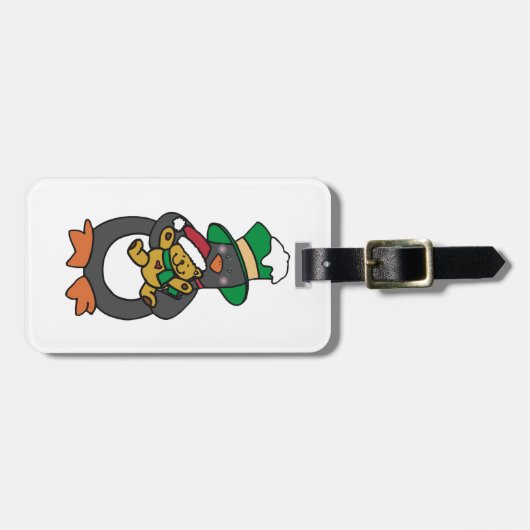Irish Penguin Holding Christmas Teddy Bear Bagagelabel (Voorkant horizontaal)