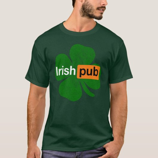 Irish Pub Green Shamrock Ireland St. Patrick's Day T-shirt (Voorkant)