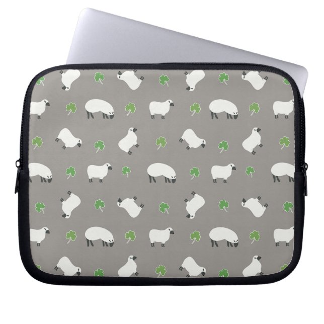 Irish Shamrock and Sheep Pattern Laptop Sleeve (Voorkant)
