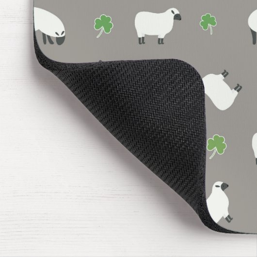 Irish Shamrock and Sheep Pattern Muismat (Hoek)