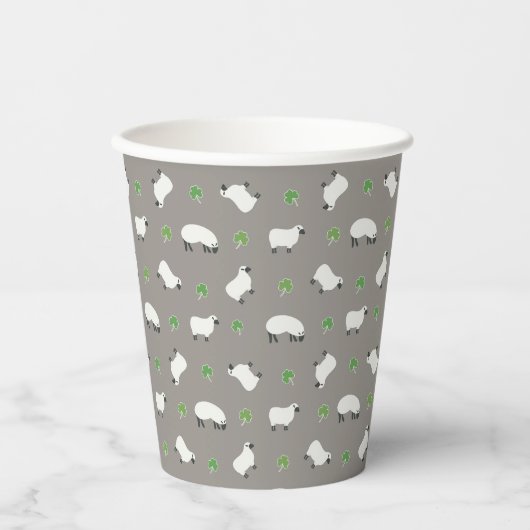 Irish Shamrock and Sheep Pattern Papieren Bekers (Voorkant)