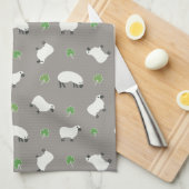 Irish Shamrock and Sheep Pattern Theedoek (Quarter Fold)