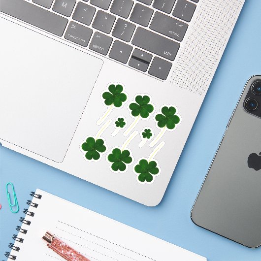 Irish Shamrock Green Clovers St. Patrick's Day Sticker (Laptop met iPhone)