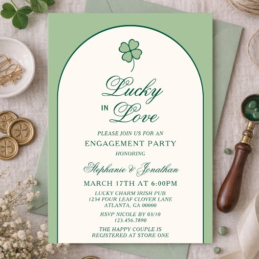Irish Shamrock Lucky in Love Engagement Party Kaart