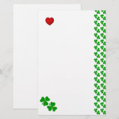 Irish Shamrocks met rood hart Stationery Briefpapier (Voorkant / Achterkant)