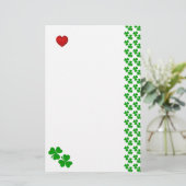 Irish Shamrocks met rood hart Stationery Briefpapier (Staand voorkant)
