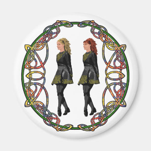 Irish Step Dancers in Celtic Knotwork Surround Magneet