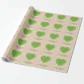 Irish Wedding Shamrock Heart Cadeaupapier (Uitgerold)