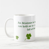 Irishman is nooit Drink Koffiemok (Links)