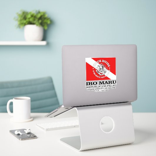 Iro Maru (beste wrakken) Sticker (Laptop op bureau)