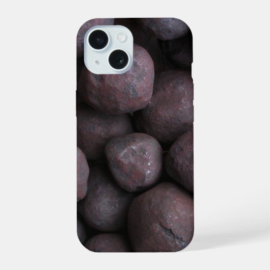 Iron Ore Pellets iPhone 15 Case (Achterkant)