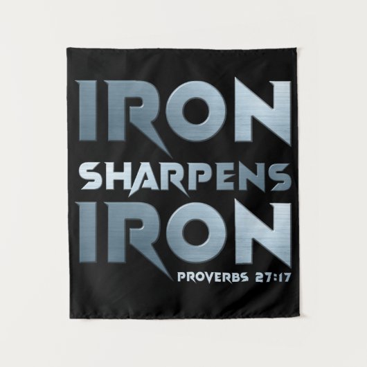 Iron Sharpens Iron - Christelijke Mannen & Vrouwen Wandkleed (Voorkant)