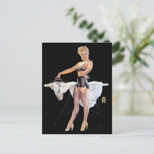 Ironing Pin Up Briefkaart (Staand voorkant)