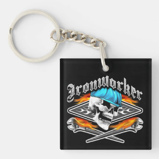 Ironwerker Skull en Flaming Wrenches Sleutelhanger
